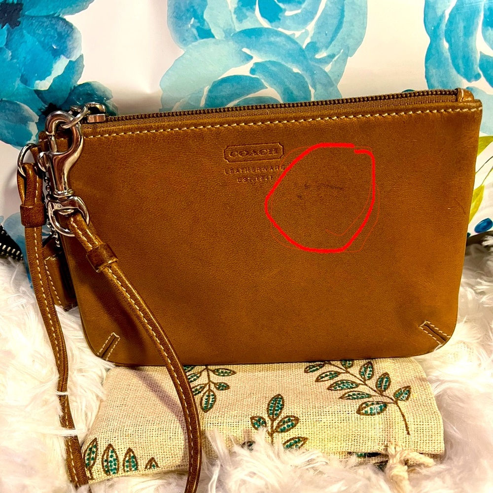 Vintage Coach Wristlet tan leather